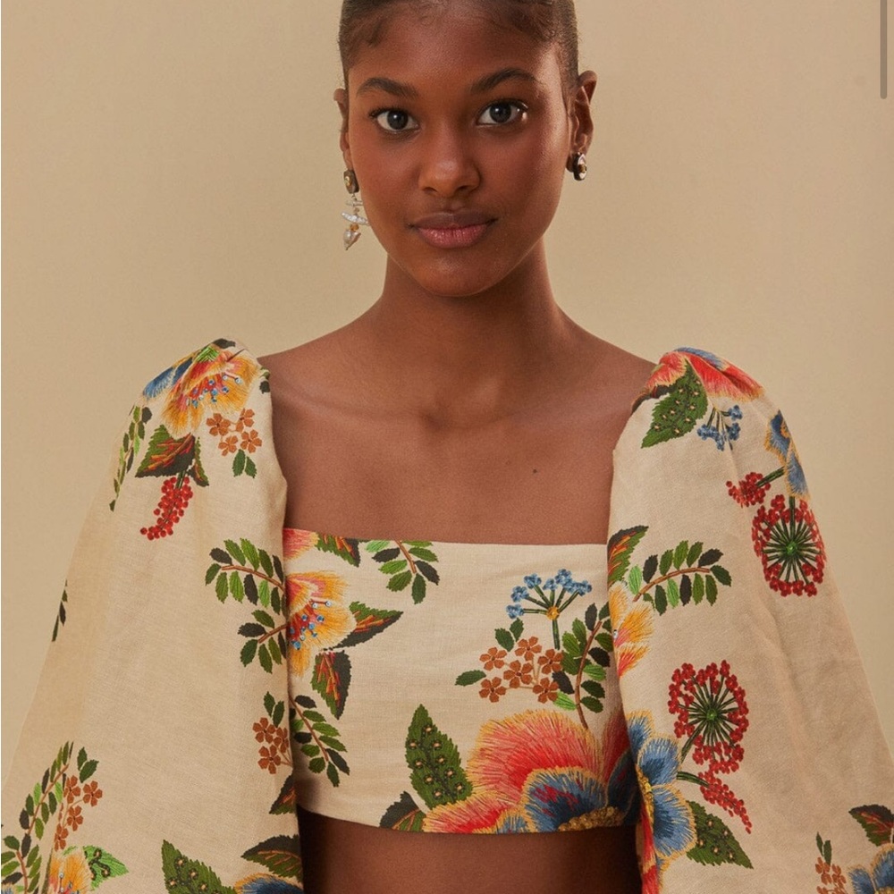Farm Rio-Sand Delicate Garden Euroflax™ Crop Top